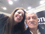 Marcia Calmon com Jorge, o integrante mais antigo do fã-clube Marlenista (AMAR)